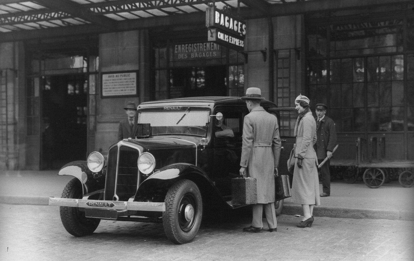 Arkhenum_accompagne_Renault_dans_la_gestion_de_son_fonds_darchives