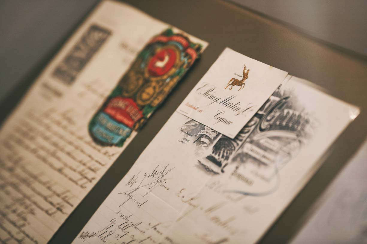 Archives historiques de Rémy Martin Archives historiques de la Maison Rémy Martin
